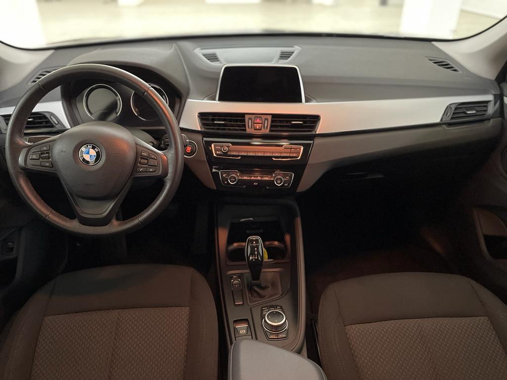 BMW X1 SUV DRIVE 18D ADVANTAGE